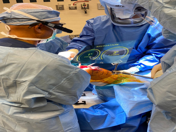 Knee Replacement with Augmented Reality: Enhanced Precision, Faster Recovery, and Personalized Care for Patients
