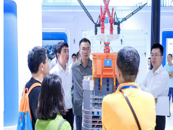  The First International Intelligent Construction Industry Expo Held in Shenzhen 