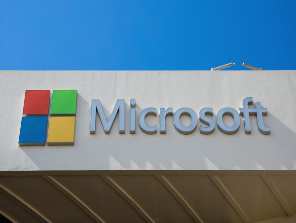  Microsoft set to launch autonomous AI agents in November, challenging Salesforce’s dominance 