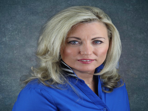  Dr. Leigh Ann McGlinn of McGlinn Institute Neonatal to be Featured on Close Up Radio 