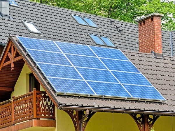  The Federal Solar Panel Tax Credit in 2024 & 2025 Announced by Harbor Financial 