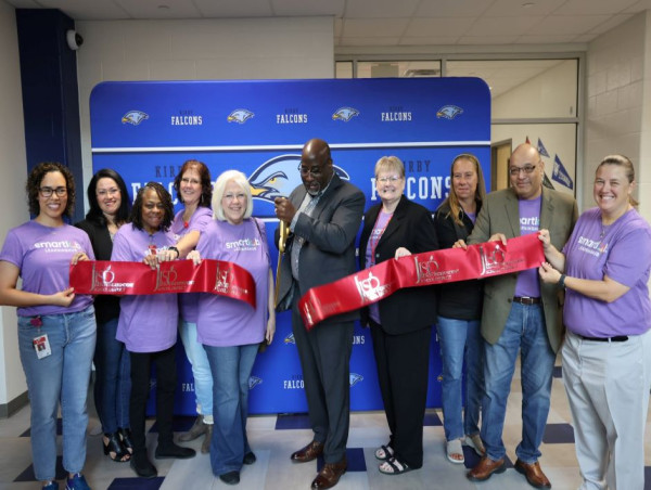  Kirby STEM Academy Unveils Innovative SmartLab® 