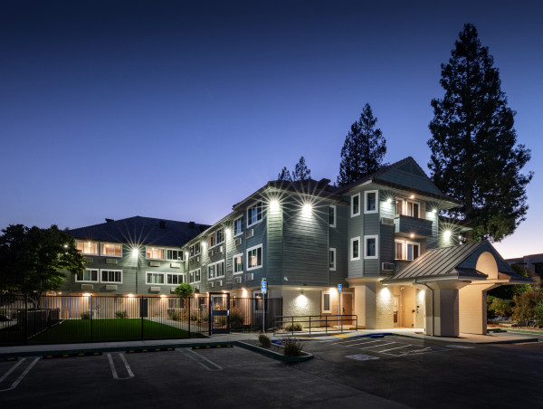 Jamboree Opens The Heartwood Apartments Offering Stability & Services for Those at Risk of Homelessness in Mountain View