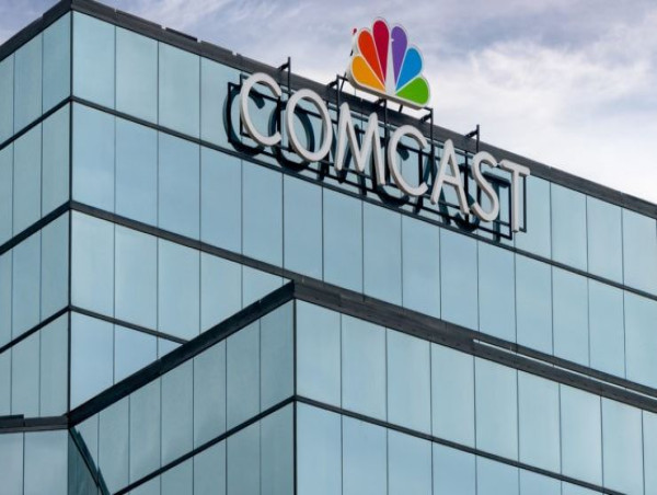  Comcast stock price forms a rare bullish pattern ahead of earnings 