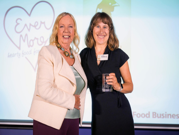  Evermore Pet Food Earns Prestigious Compassion in World Farming Good Chicken Award 