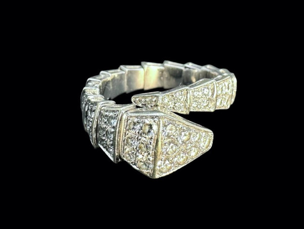 Bvlgari white gold and diamonds viper ring brings $11,685, more than double the high estimate, at Neue Auctions, Oct. 18