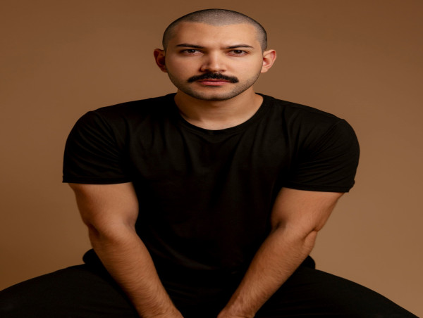 Rodolfo Ornelas Joins the Multicultural Play 'I Want A Country' in New York
