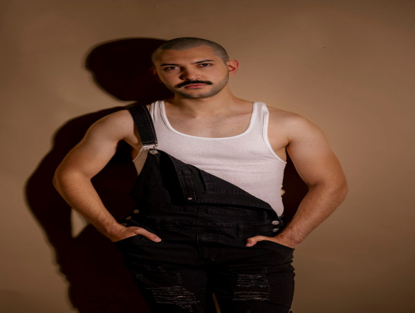  Rodolfo Ornelas se une al Elenco a la Obra de Teatro Multicultural “I Want A Country” en Nueva York 