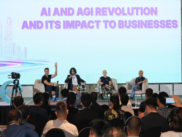  Asia's Ascendance in the Trillion-Dollar Blockchain Market 