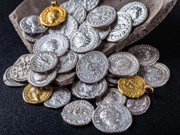 Gold rally fades, silver shines: is it time to switch metals?