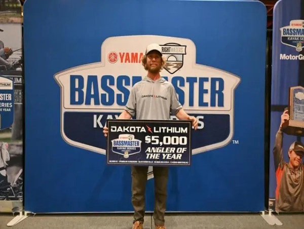 Rus Snyders Wins Dakota Lithium Bassmaster Kayak Series Angler of the Year for Second Consecutive Year