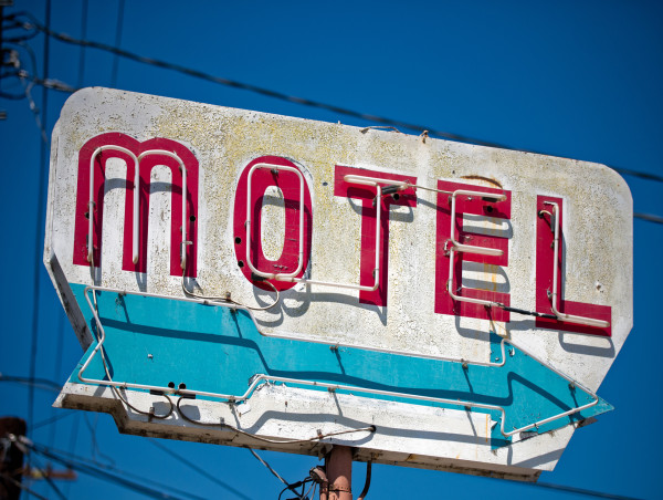 Understanding Property Liability for Fallen Signage in Louisiana 