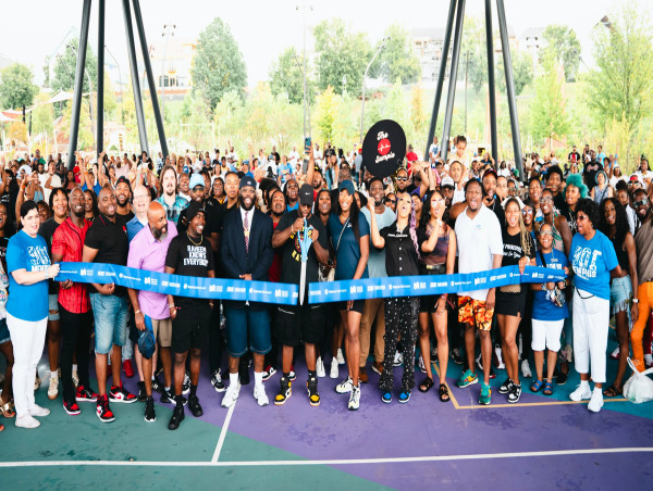  Black Foodie Finder’s BFF Cookout Festival Breaks Records with the Largest Ribbon-Cutting of the Year 