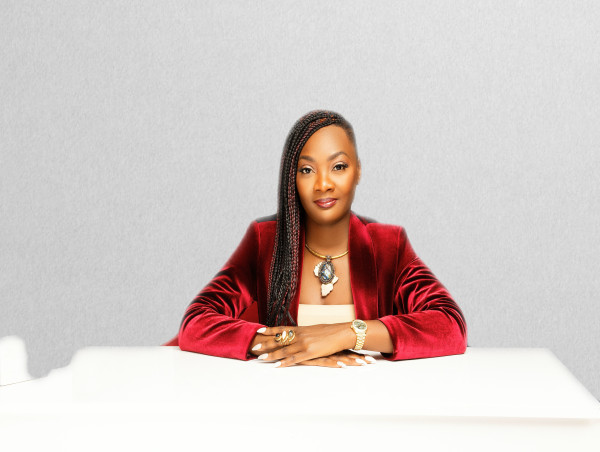  Katrina High Honored with 2024 WOCIP Leadership in Action Award at the 8th Annual WOCIP Awards Gala 