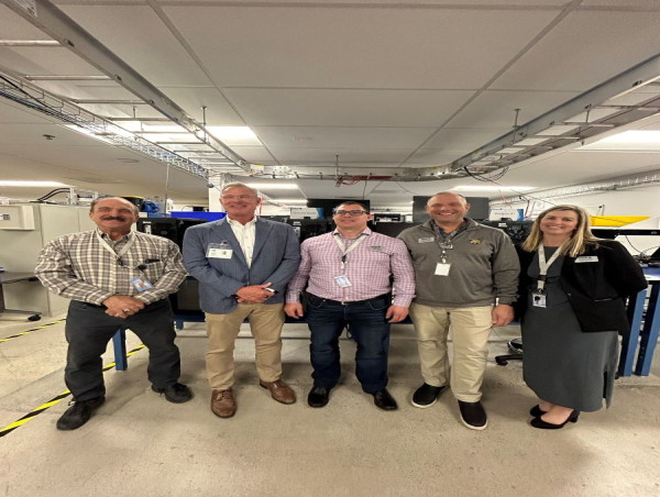  Congressman Scott Peters Visits GALT Aerospace 