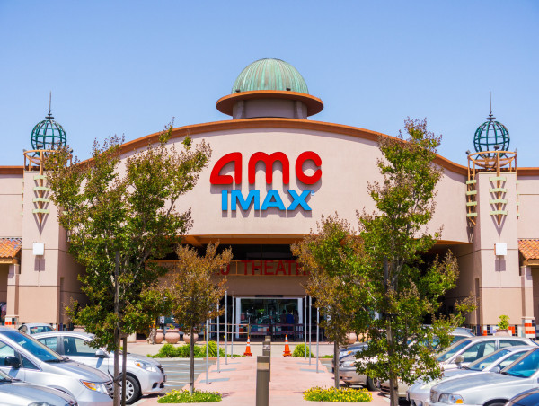  US box office rebounds: are better days ahead for AMC stock? 