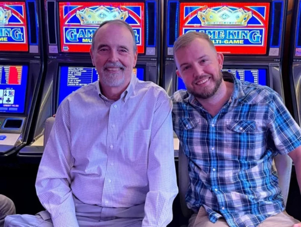 Betting Max and Breaking Bad(ly) Into Music: Casino Influencers Release AI Country Video Featuring Viral 'Handpay Dance'