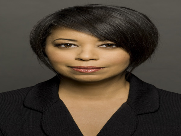 Hollywood Trailblazer Christine Birch Debuts #1 Book Empowering Women of Color in Business