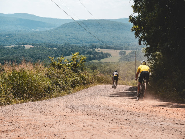  The 2025 Arkansas Graveler Takes Cyclists on Gravel Roads From Mena to Heber Springs 