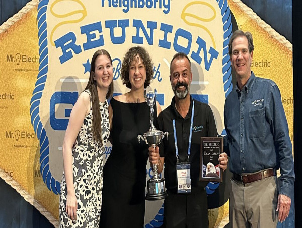  Mr. Electric of Orlando Recognized with 2023 New Franchisee of the Year Award 