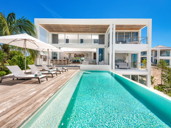 Beach Enclave Turks & Caicos Announces Cyber Monday Sale