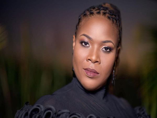  Bahamian Songstress Simmone Bowe to Headline 2024 CMEx Awards in Miami 