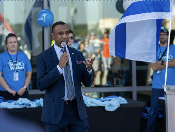Grundfos puts best foot forward to support the campaign for global access to clean water – with added Astros star power