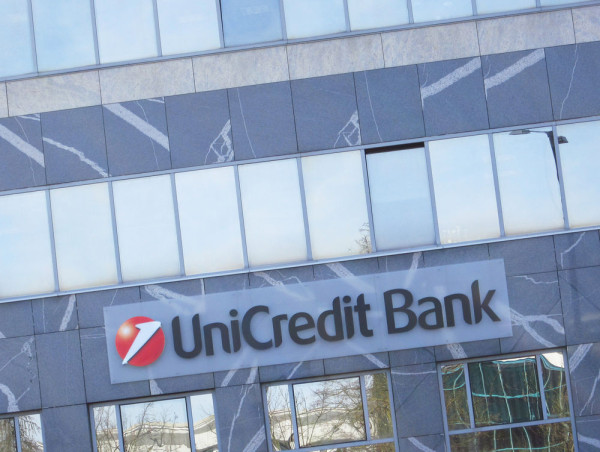  Here’s why the Unicredit share price is beating rivals 