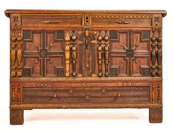 John McInnis Auctioneers will burst into 2025 with three important auctions, Jan. 3-5, online and live in Amesbury, Mass