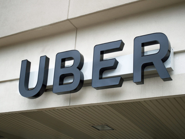  Uber stock forms a risky pattern as fresh concerns rise 