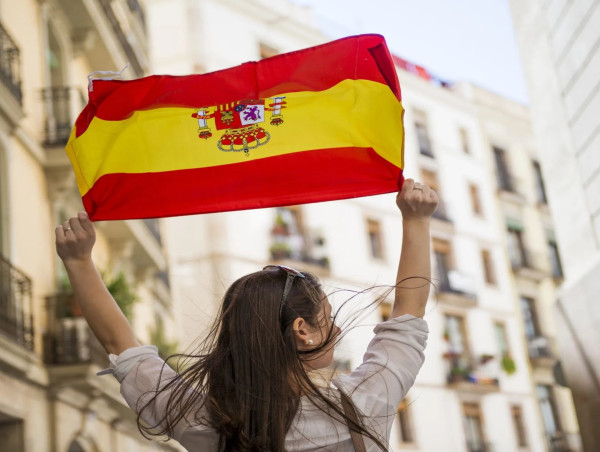  Soland Empowers Investors with Comprehensive Support for Spain Golden Visa Acquisition 