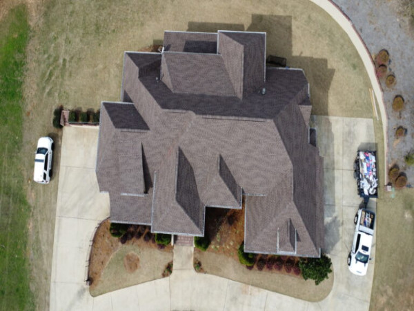 White Oaks Construction, LLC Offers Full Range of Roofing Services in Birmingham, AL Metro Area - Repair & Replacement