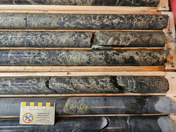  Benton Intersects 21.1 m Massive Sulphide at Great Burnt Main Zone and Cuts 12.3 m Stringer Mineralization in Footwall Zone 