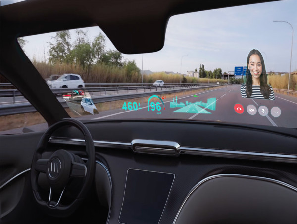  Eastman partners to advance holographic transparent display HUD technology for automotive 