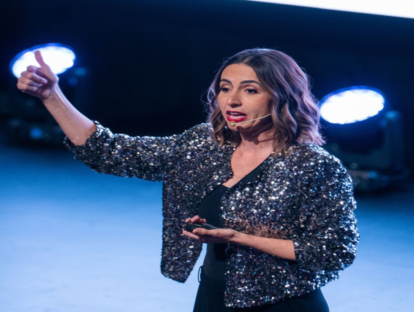  Carol Moya Inspires the Future of Business at Build Safe Connection in Boston 