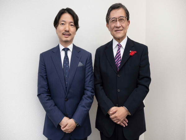  Seiji Kawajiri, Founder of the KAWAJIRI FOUNDATION, Meets Kyoto Mayor as a Next-Gen Gallerist 