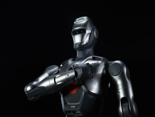  EngineAI Unveils PM01 Humanoid Robot: Advancing Embodied Intelligence 