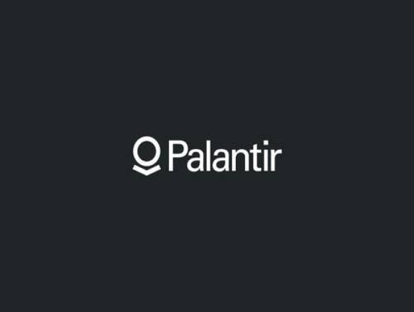  Could Palantir stock fall by 25%? This analyst explains why 