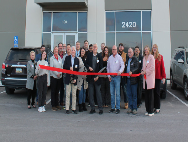  Weidenhammer and NorthPoint Development Celebrate Ribbon Cutting at Eastgate Commerce Center 