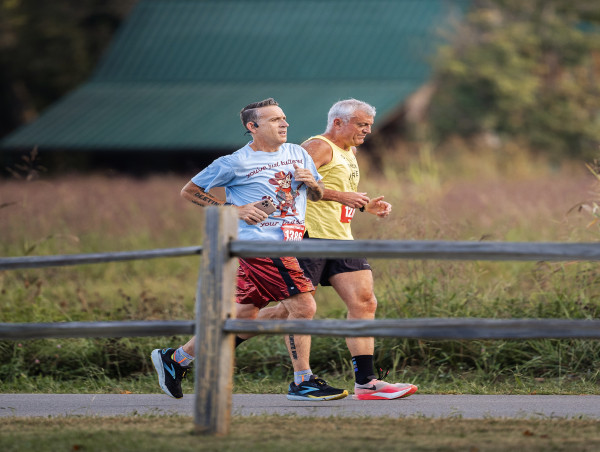  Zane Hagy Named President of Knoxville Track Club Board 