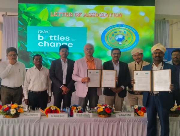  Bisleri International Launches 'Bottles for Change' Program in Kuvempu University, Shimoga, Karnataka 