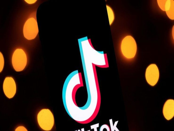  What is RedNote? Chinese social media platform hits #1 in App Store amid looming TikTok ban 