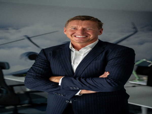  GREG WYDMANSKI SELECTED AS TOP BUSINESS AVIATION ENTREPRENEUR OF THE YEAR BY IAOTP 