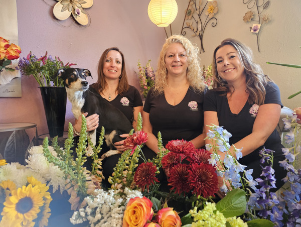  Fancy Pansy Florist Excites with New Showroom and Expands Services to Vail 