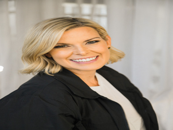  WLTH WLKS: Allison Kindelspire Redefines Networking with a Wellness-Focused Global Movement for Women in Business 