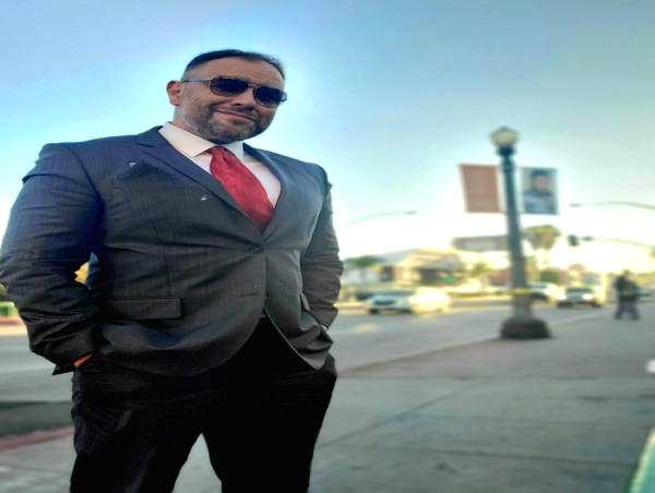  Dr. Rob Garcia Launches San Diego's Largest Veteran-Owned PR Firm, Garcia Global Media 