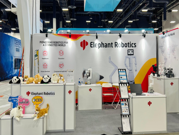  Elephant Robotics Draws Global Spotlight at the CES 2025 with Debut of AI Bionic Companion Robotic Pets 