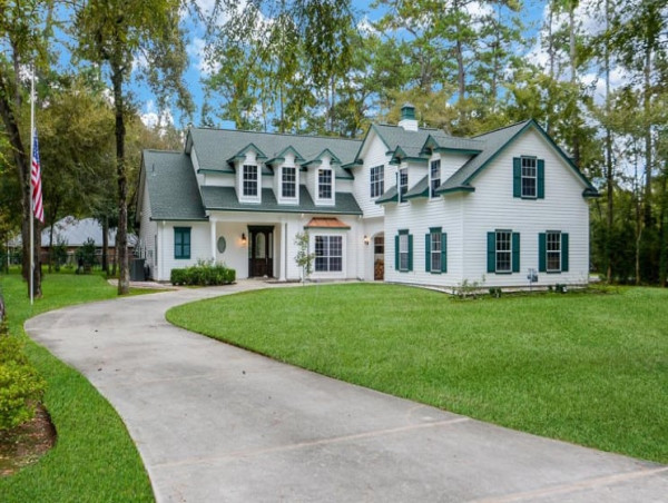 Magnolia Texas Real Estate Agents share Insights on Moving to a New Home with Pets