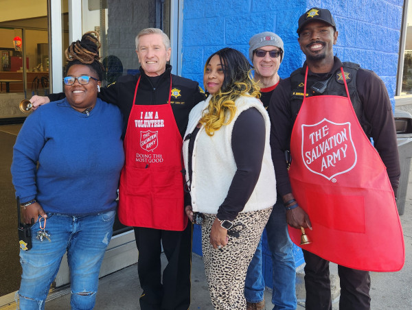  S.C. Sheriff’s department sets new Salvation Army bell-ringing record 