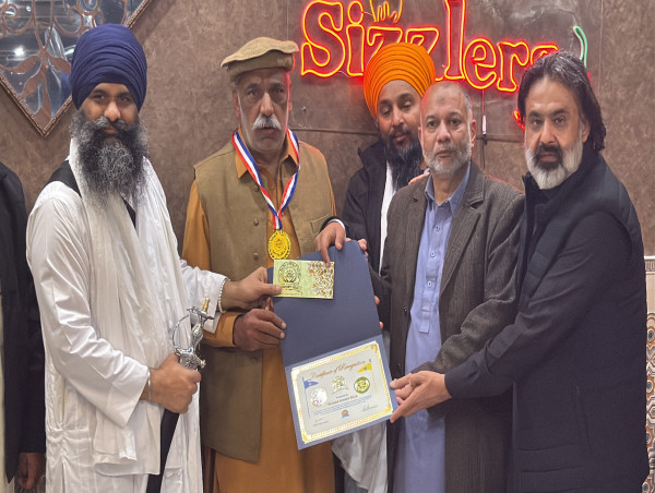  Sikh Reference Library USA Honors Mr. Raja Waqar with Prestigious Gold Medal 